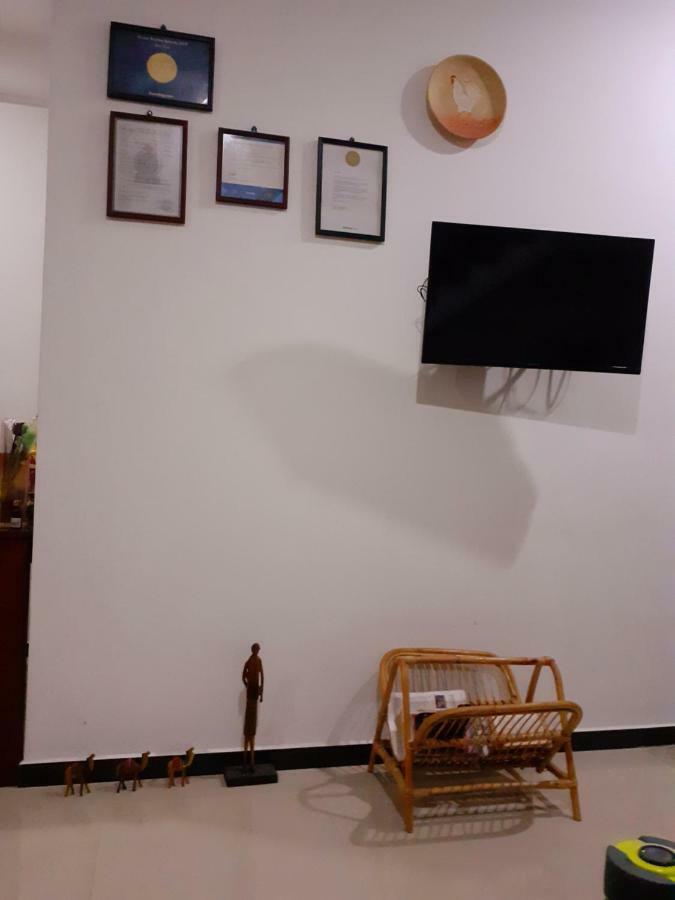 Om Villa Hikkaduwa Esterno foto