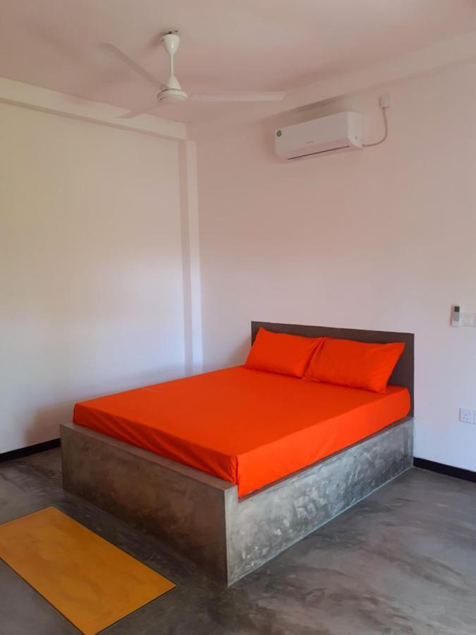 Om Villa Hikkaduwa Esterno foto